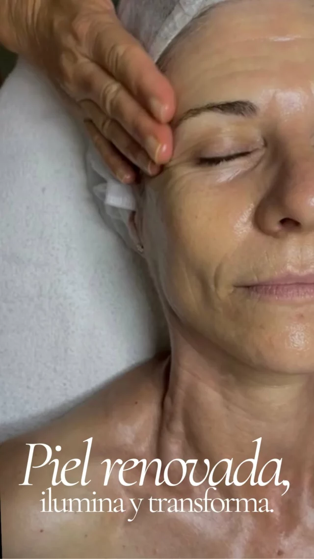 Piel renovada, textura suave y un glow que se nota. ✨ Este tratamiento facial potencia tu luz natural y devuelve el equilibrio. 🌟 Frescura, luminosidad y resultados visibles desde la primera sesión. 

#belleza #inmamanrique #oropesadelmar #centroestetico